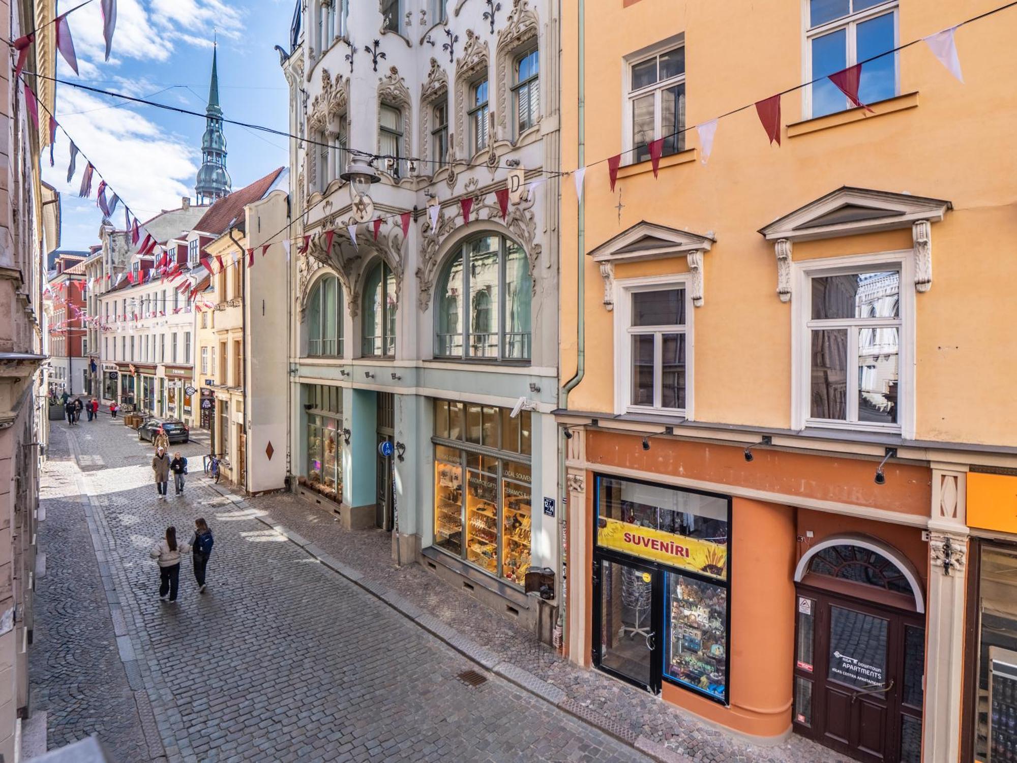 Barn Street Home, Old 1br * Riika