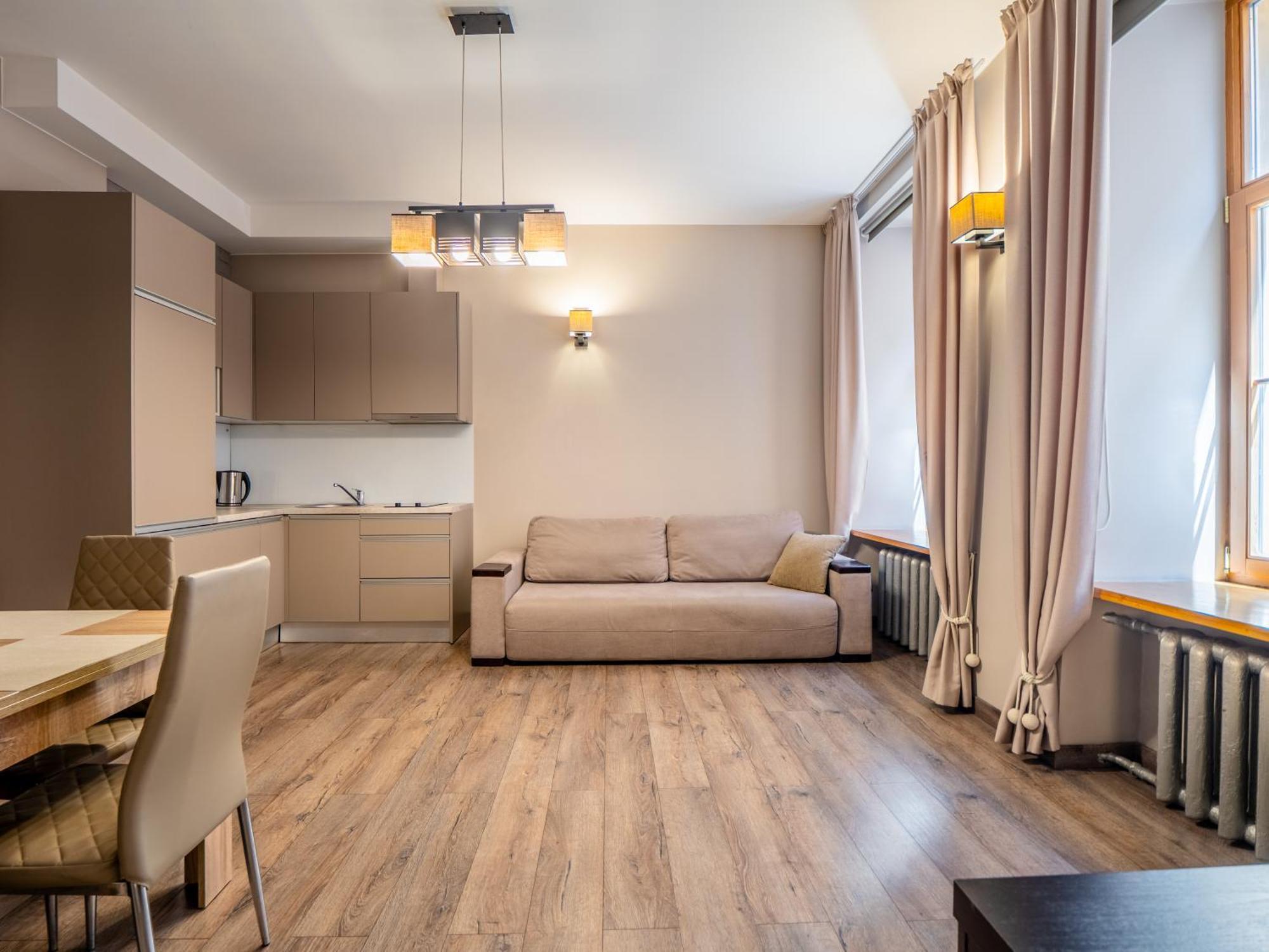 Barn Street Home, Old 1br * Riika